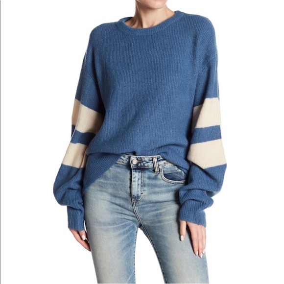 John + Jenn Sweaters - JOHN + JENN Oversized Varsity Stripe Sweater M